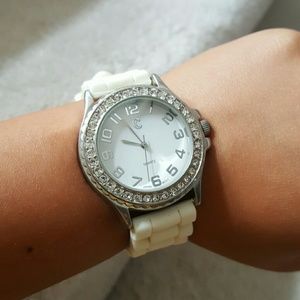 Charming Charlie Watch